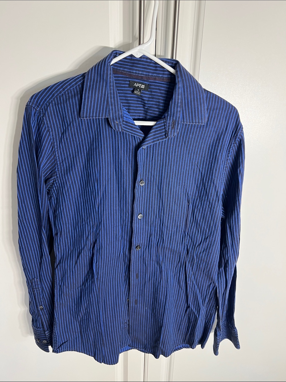 Apt. 9 Men's Navy and Light Blue Pinstripe Dress Shirt